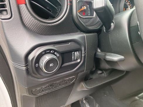 Certified 2024 Jeep Wrangler Unlimited Rubicon image 10