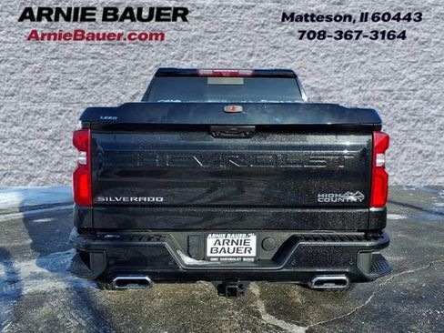 Used 2024 Chevrolet Silverado 1500 High Country w/ High Country Premium Package image 8