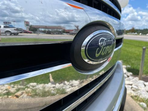 Used 2018 Ford F150 XLT w/ Equipment Group 301A Mid AWD/4WD image 4