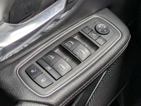 Certified 2022 RAM 1500 Laramie AWD/4WD image 23