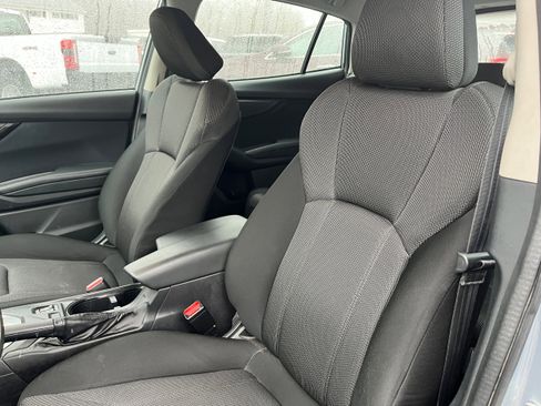 Used 2018 Subaru Impreza 2.0i Premium image 8