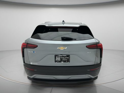 Used 2024 Chevrolet Blazer EV LT AWD/4WD image 4