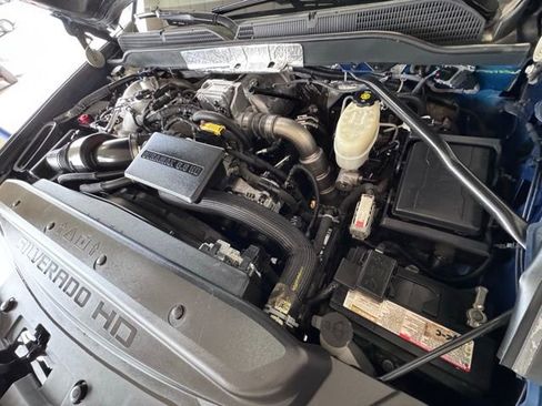 Used 2017 Chevrolet Silverado 3500 High Country w/ Duramax Plus Package image 27