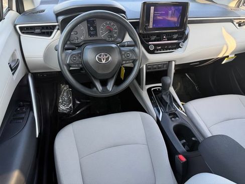 Certified 2025 Toyota Corolla Cross L AWD/4WD image 34