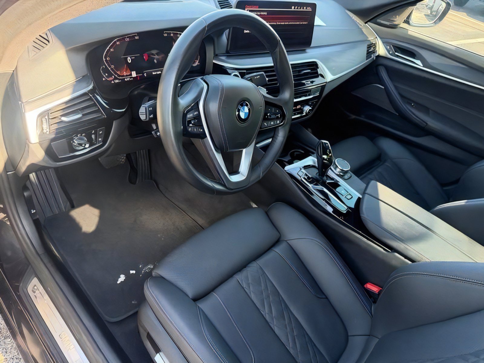 Used 2023 BMW 540i w/ Premium Package RWD image 13