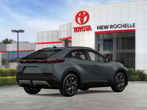 New 2026 Toyota C-HR AWD/4WD image 10