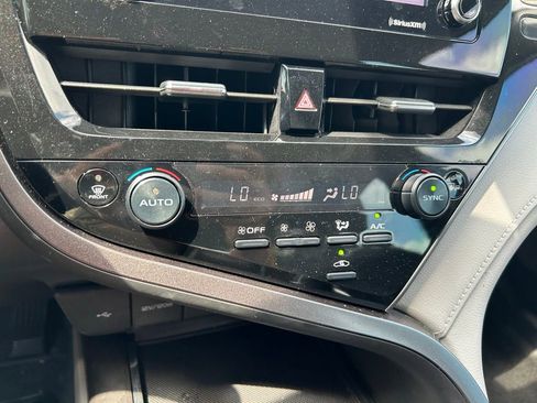 Used 2024 Toyota Camry LE w/ Convenience Package FWD image 26