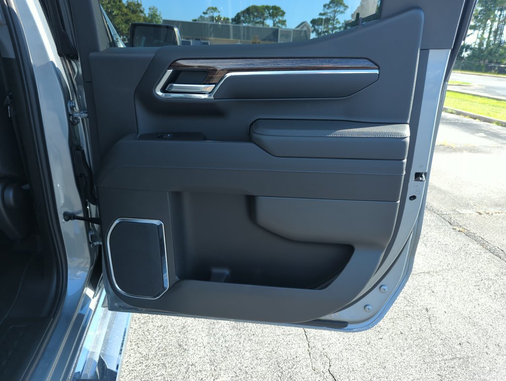 New 2026 GMC Sierra 1500 SLE AWD/4WD image 28