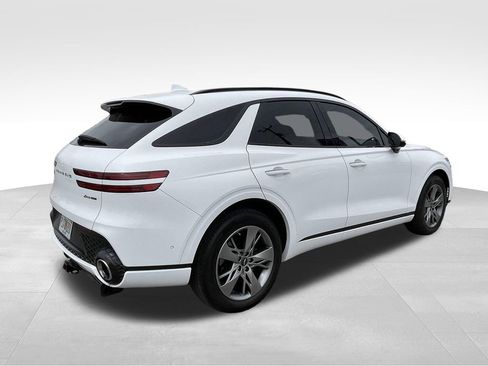 Used 2023 Genesis GV70 3.5T Sport w/ Sport Advanced Package image 4