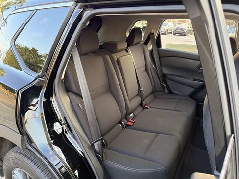 Certified 2025 Nissan Rogue S AWD/4WD image 10