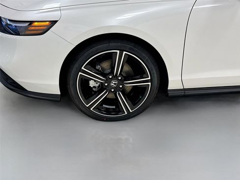 New 2026 Honda Accord Sport image 28
