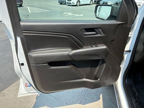 Used 2025 Chevrolet Colorado W/T w/ WT Custom Package AWD/4WD image 14