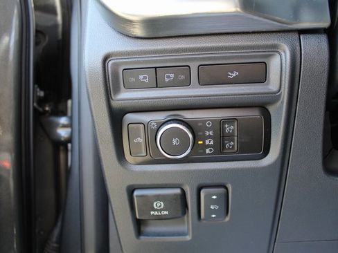 Used 2023 Ford F150 Lariat w/ Trailer Tow Package image 26