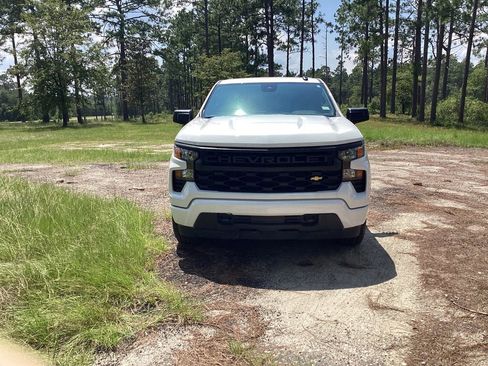 New 2025 Chevrolet Silverado 1500 Custom RWD image 2