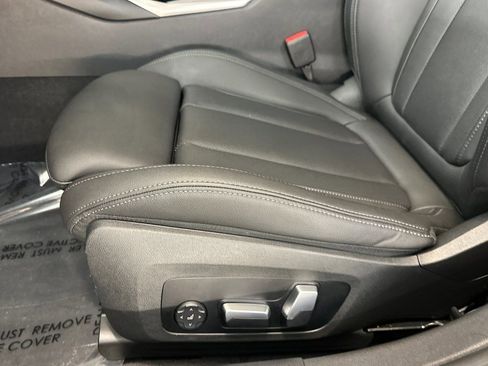Used 2023 BMW i4 eDrive35 RWD image 14