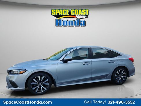 Certified 2023 Honda Civic EX image 5