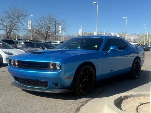 Used 2019 Dodge Challenger R/T Scat Pack w/ 1320 Drag Pack RWD image 4