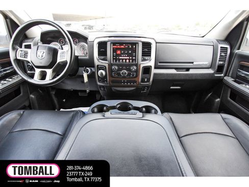 Used 2017 RAM 1500 Laramie AWD/4WD image 10