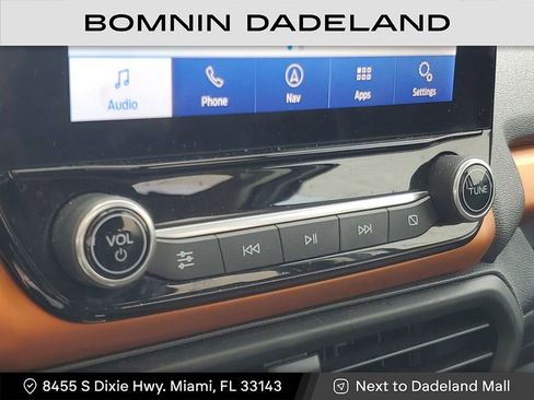 Used 2021 Ford EcoSport SE w/ SE Convenience Package image 24