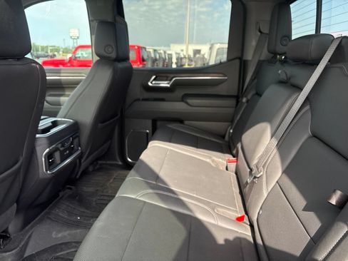 Used 2024 GMC Sierra 1500 SLT w/ SLT Premium Plus Package AWD/4WD image 12