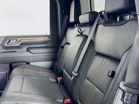 Used 2024 Chevrolet Silverado 3500 High Country w/ High Country Premium Package image 14