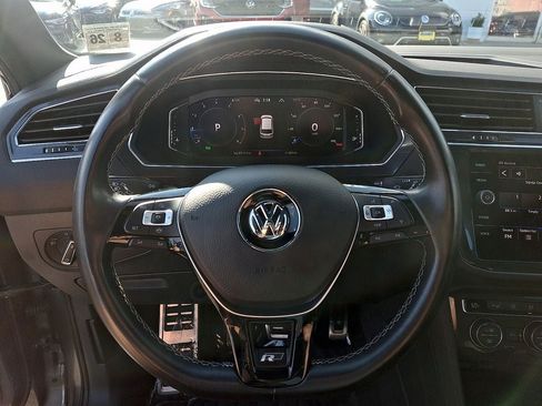 Used 2021 Volkswagen Tiguan SEL Premium R-Line AWD/4WD image 19