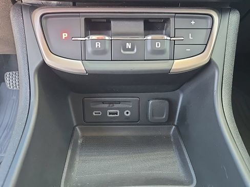 Used 2023 GMC Terrain Denali w/ Denali Premium Package AWD/4WD image 30
