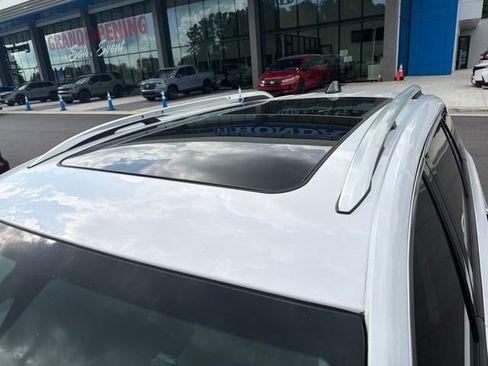 Used 2020 GMC Terrain Denali w/ LPO, Floor Liner Package AWD/4WD image 8