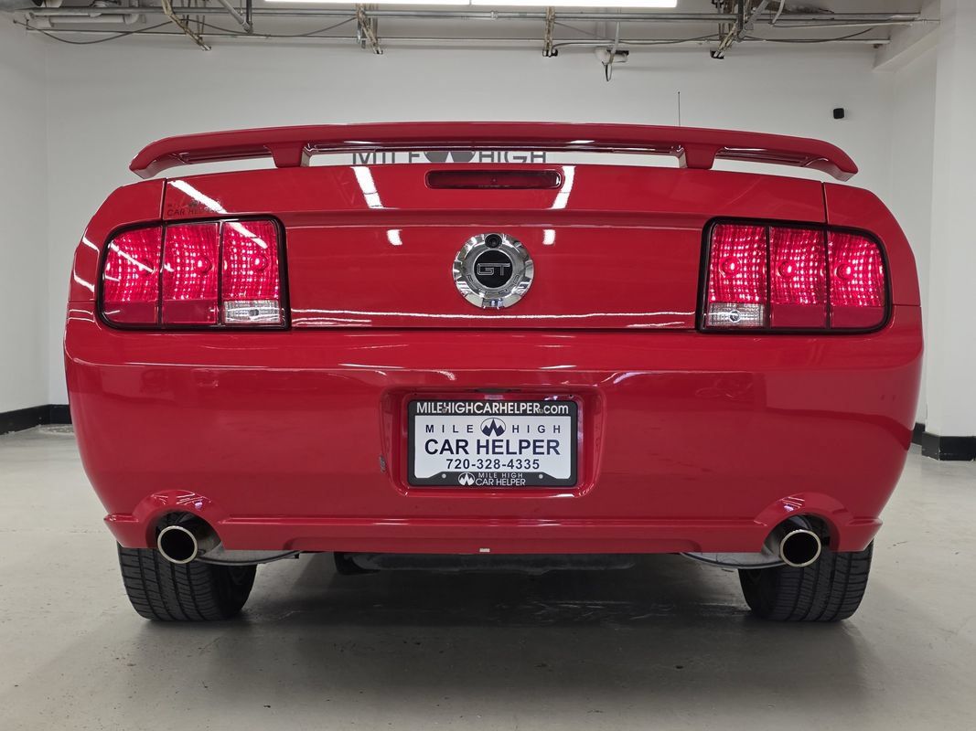 Used 2007 Ford Mustang GT Premium RWD image 25