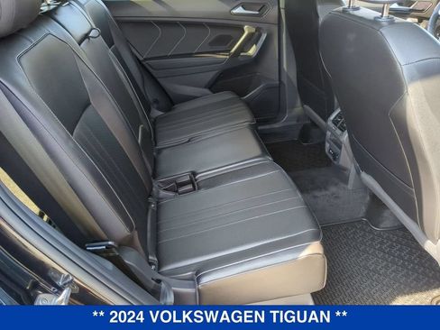 Used 2024 Volkswagen Tiguan SE R-Line AWD/4WD image 21