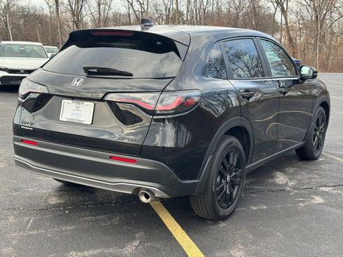 Certified 2026 Honda HR-V Sport image 3