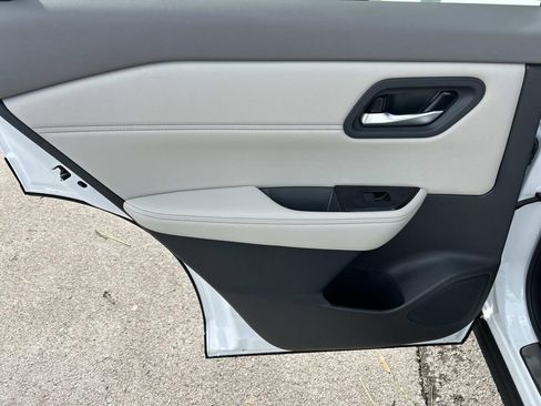 New 2026 Nissan Rogue SV AWD/4WD image 21