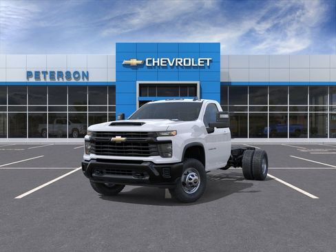 New 2026 Chevrolet Silverado 3500 W/T w/ WT Convenience Package AWD/4WD image 9