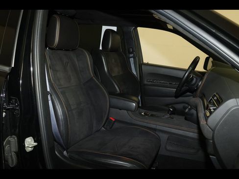 Used 2023 Dodge Durango R/T w/ Hemi Orange Plus Package AWD/4WD image 34