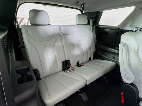 Used 2021 Hyundai Palisade SEL w/ Premium Package image 32