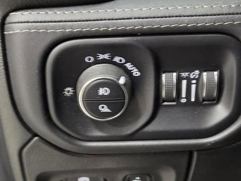 Used 2023 RAM 1500 Limited AWD/4WD image 10