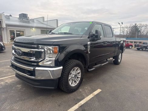 Used 2022 Ford F250 XLT image 1