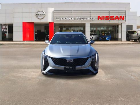 Used 2025 Cadillac CT5 Premium Luxury image 8