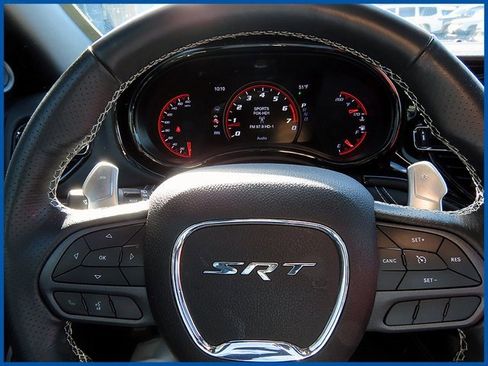 Used 2022 Dodge Durango SRT image 15