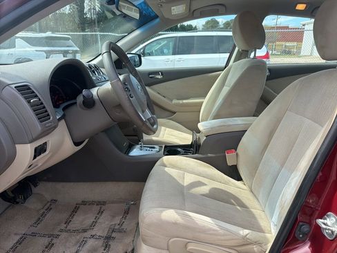 Used 2011 Nissan Altima 2.5 S w/ Special Edition Pkg FWD image 14