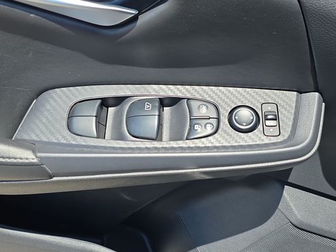 Used 2024 Nissan Sentra SV FWD image 25