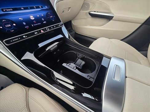 Certified 2025 Mercedes-Benz C 300 Sedan image 15