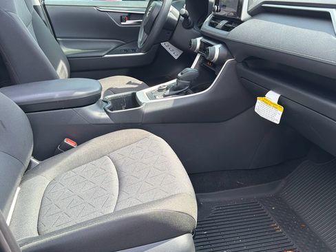 Used 2025 Toyota RAV4 XLE w/ Convenience Package AWD/4WD image 14