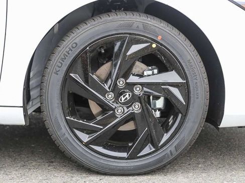 New 2026 Hyundai Elantra Sport FWD image 12