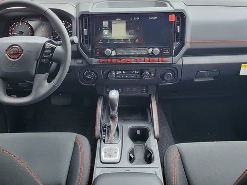 New 2026 Nissan Frontier PRO-4X w/ Pro-4x Convenience Package AWD/4WD image 10