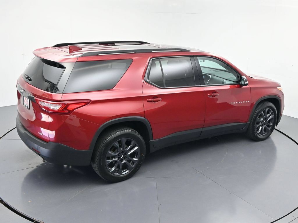 Used 2020 Chevrolet Traverse RS w/ LPO, Floor Liner Package AWD/4WD image 7