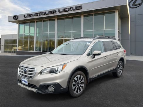 Used 2016 Subaru Outback 3.6R Limited image 7