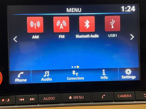 Used 2022 Nissan Sentra SV w/ SV Premium Package image 43