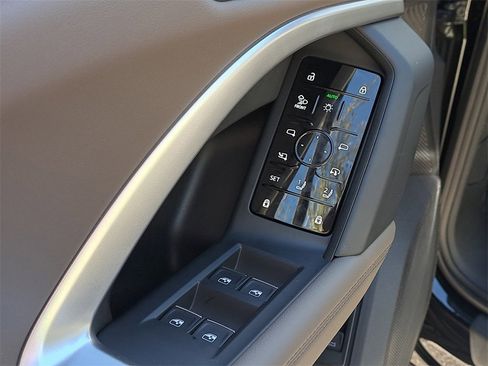 New 2025 Audi Q5 2.0T Premium Plus image 22