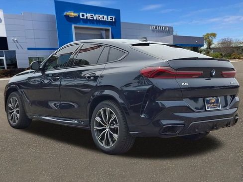 Used 2022 BMW X6 M50i w/ Parking Assistance Package AWD/4WD image 20